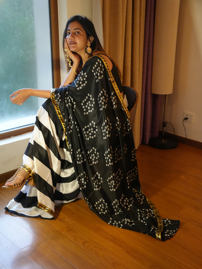 Black & White Bhandej Saree Blouse Set