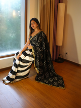 Black & White Bhandej Saree Blouse Set
