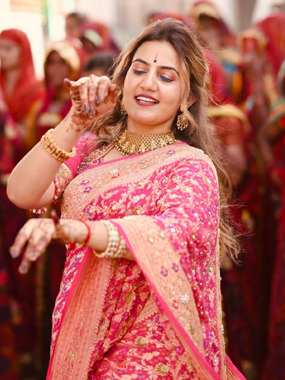 Rani Hand Work Saree With Designer Blouse Set
