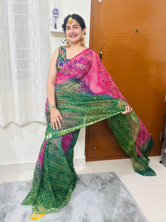 Leheriya Rani Green Saree With Aangi Style Blouse