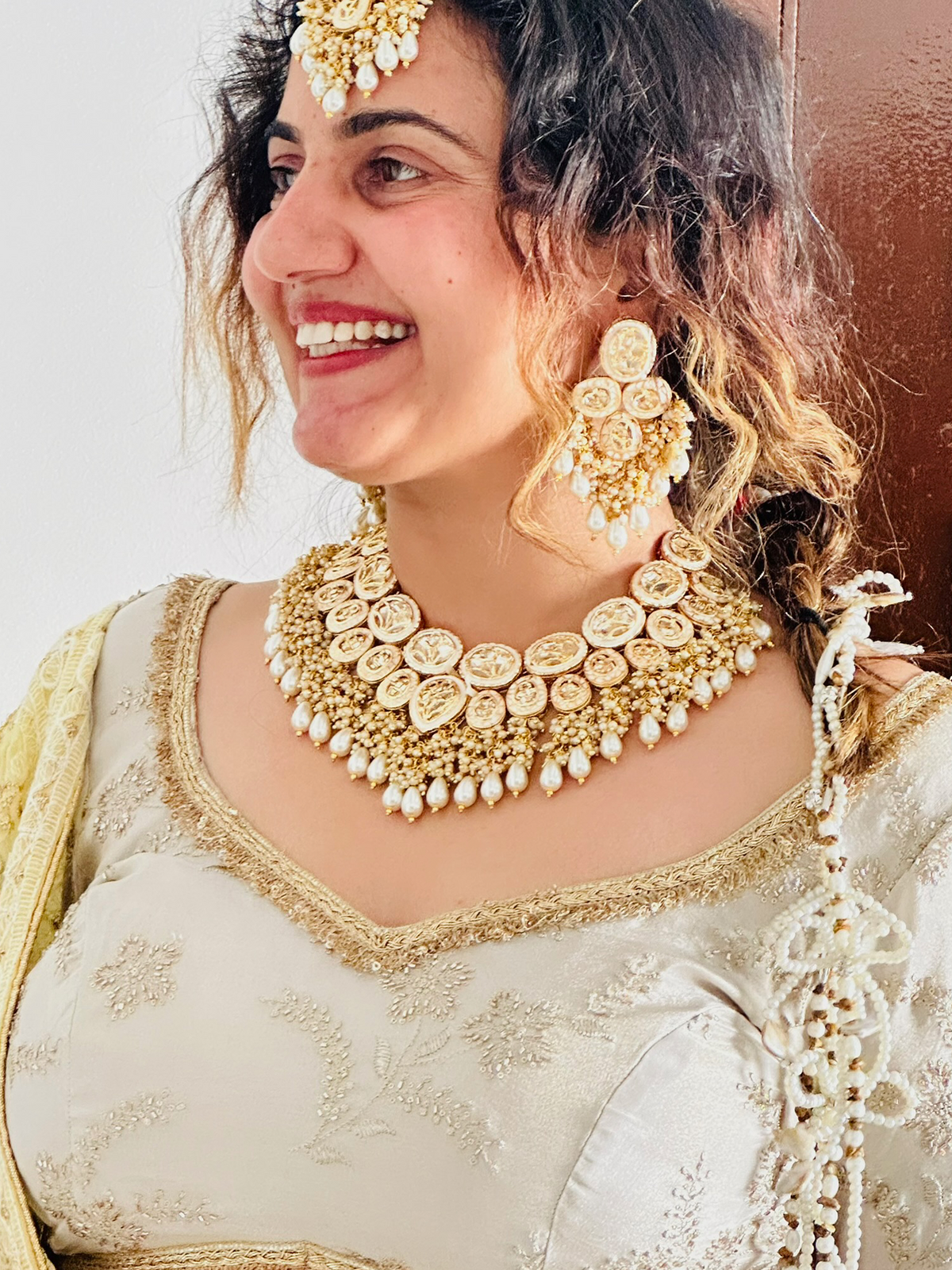 Beautiful Off-White Hand Work With Full Sleeves Blouse and Dupatta