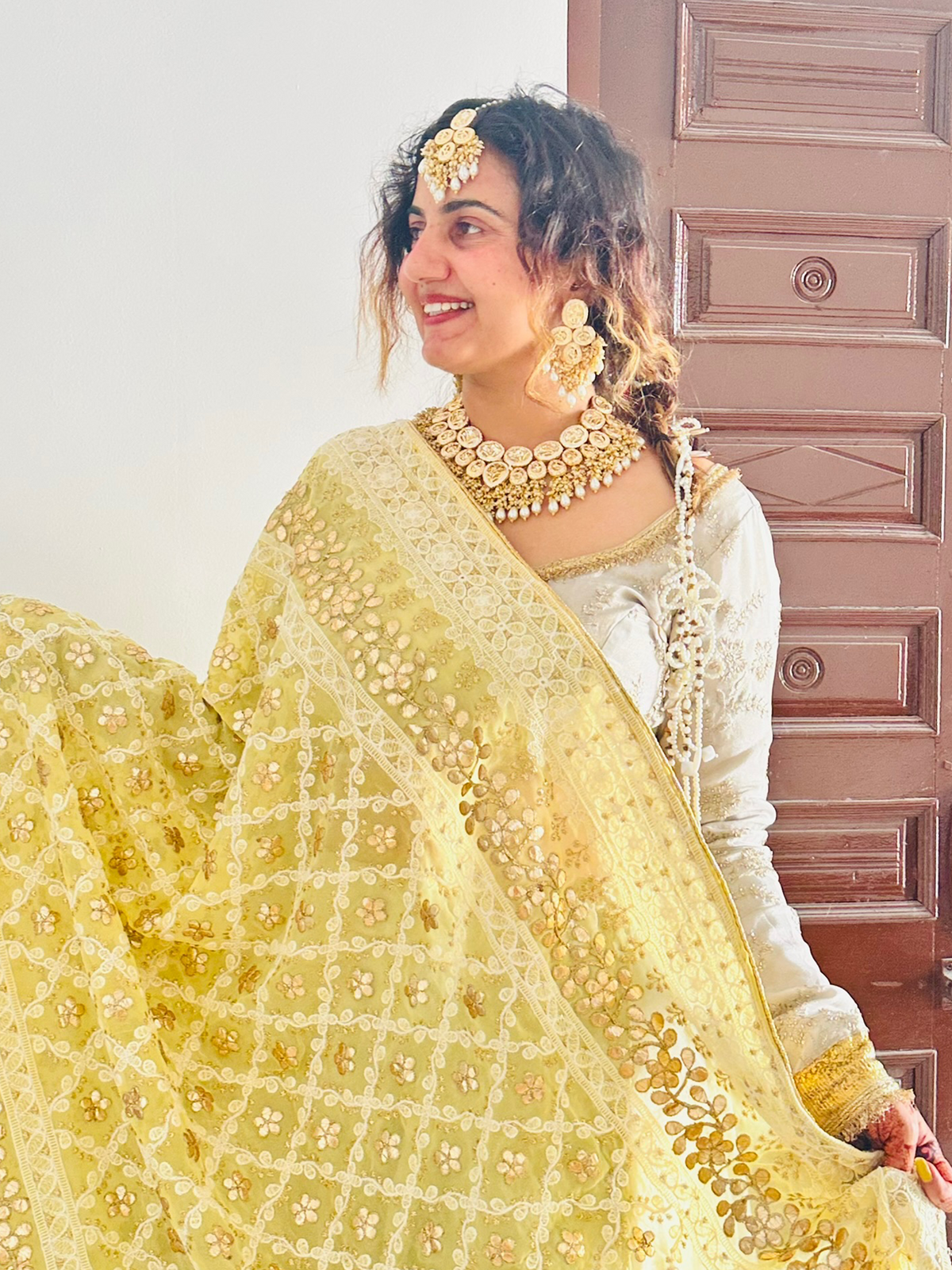 Beautiful Off-White Hand Work With Full Sleeves Blouse and Dupatta